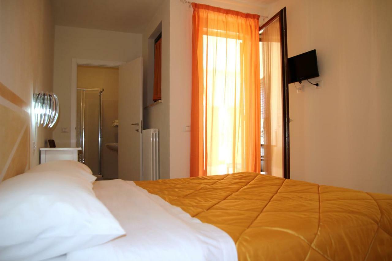 Residence Stella Del Gran Sasso Colledara Kültér fotó